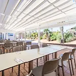 Отель Hl Club