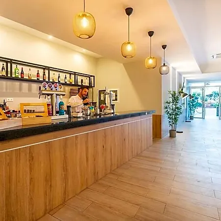 Hotel Hl Club 4*