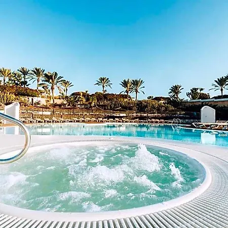 Hl Club Hotel 4*
