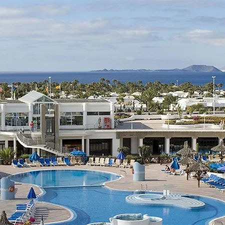 Hl Club Hotel 4*