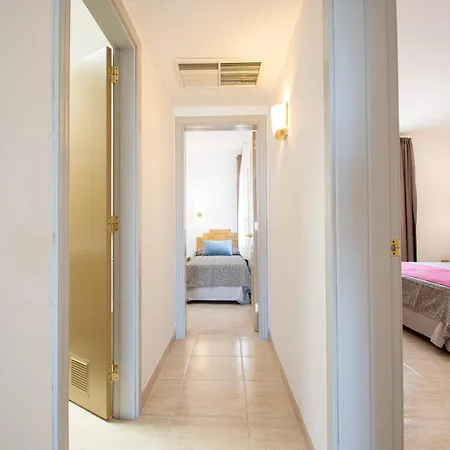 Отель Hl Club 4*